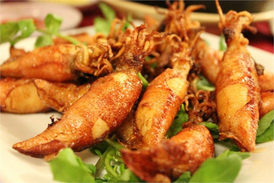 Mực chiên nước mắm